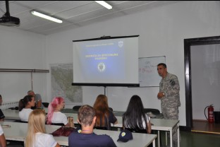 Polaznici „Ljetne policijske škole 2019“ posjetili SIPA-u