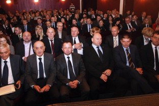 SIPA Director Received Award for Successful Cooperation