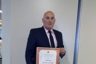 SIPA Police Official Edin Malkić Receives Humane Act Award