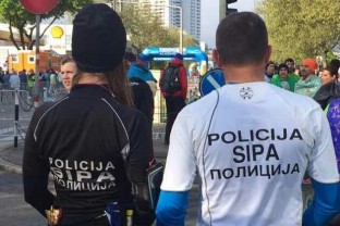 Policijski službenici SIPA-e učestvovali na 34. Bečkom maratonu