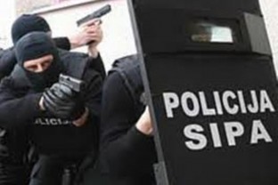 SIPA: MK Deprived of Liberty on an International Warrant
