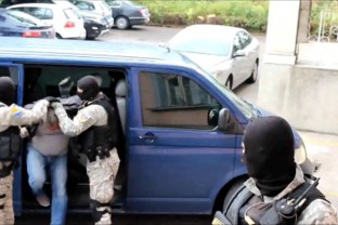 Operation “Master” – Eight Individuals Arrested for Organised Crime, Customs and Tax Evasion