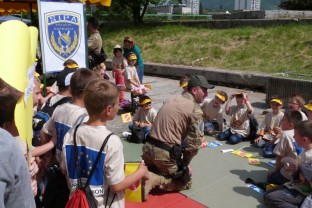 Кидс фестивал 2013/Дан полиције: Специјалци СИПА-е подучавали дјецу основама самоoдбране
